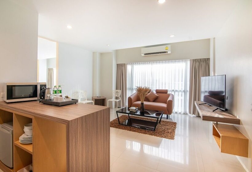 1 Bedroom Deluxe Apartment, The Lantern Resorts Patong   Sha Extra Plus