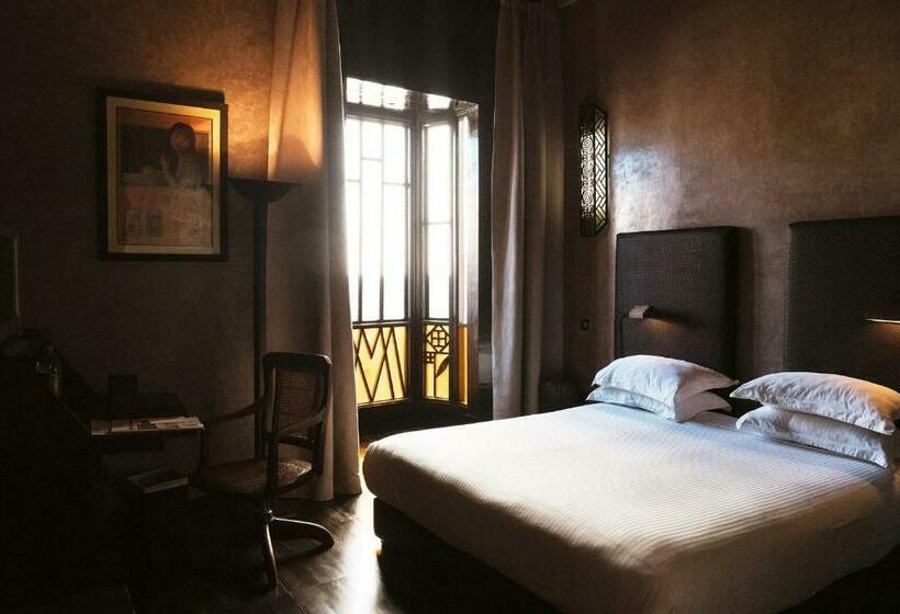 اتاق سوپریور, Villa Makassar