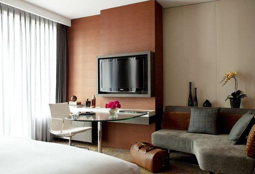 استودیوی لوکس, The Langham Shanghai Xintiandi