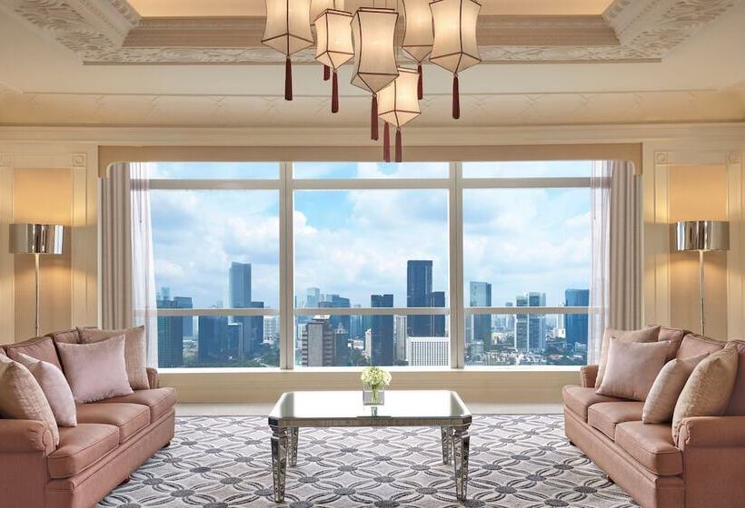 Люкс Клуб, The Ritzcarlton Jakarta, Pacific Place