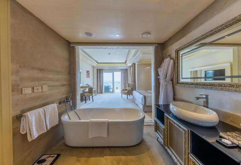 اتاق لوکس با وان آب گرم, Kaisol Romance Resort Sahl Hasheesh - Adults Only
