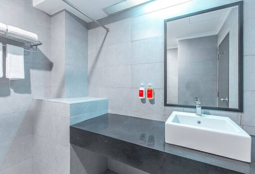Люкс Повышенной Комфортности, Townhouse 1 Hotel Salemba