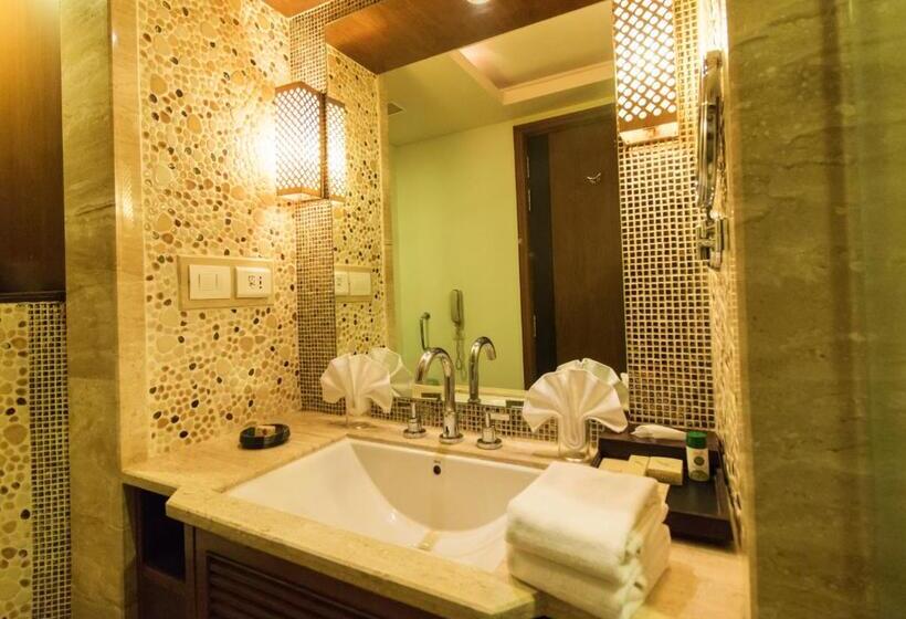 Chambre Club, The Fern, Jaipur