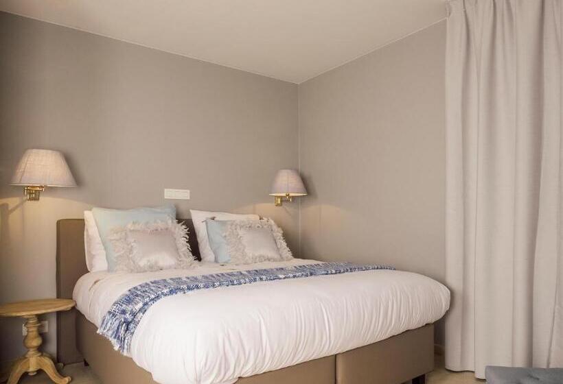 Quarto Estandar com Terraço, Manoir Thoveke