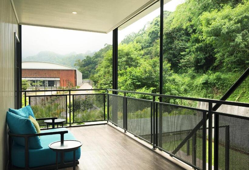 标准间, Jsi Resort