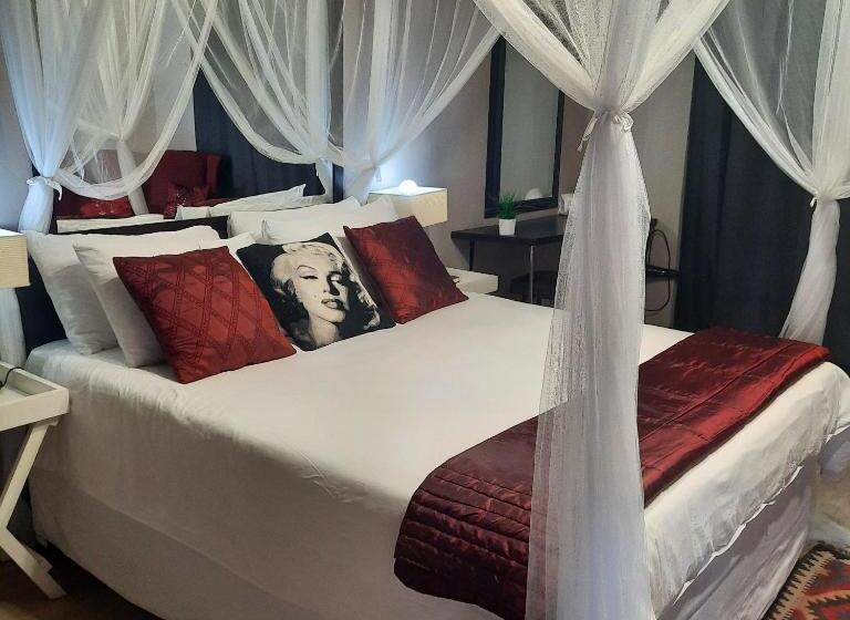 Номер Стандарт Вид на Горы, Monte Roza Guest House