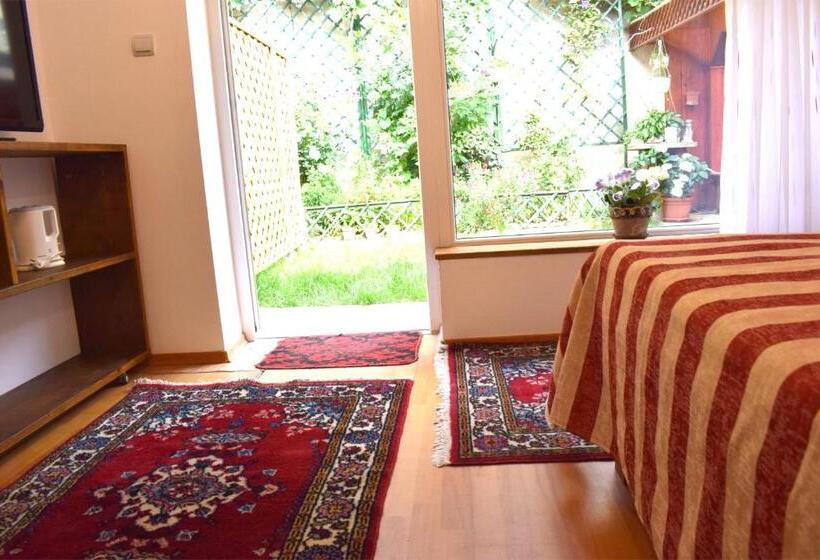 Quarto Estandar, Cluj Center 2