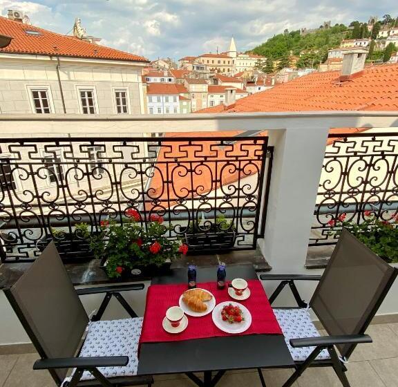 آپارتمان 1 خوابه با تراس, Apartments Igor