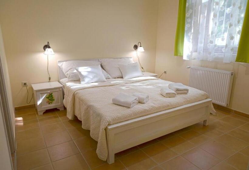 آپارتمان لوکس 1 خوابه, Balzsam Apartmanház