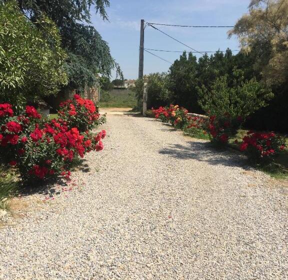 Дом 2 Спальни, Mazet Provençal