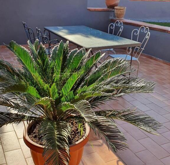 スタンダードルーム, Bed & Breakfast Neapolis