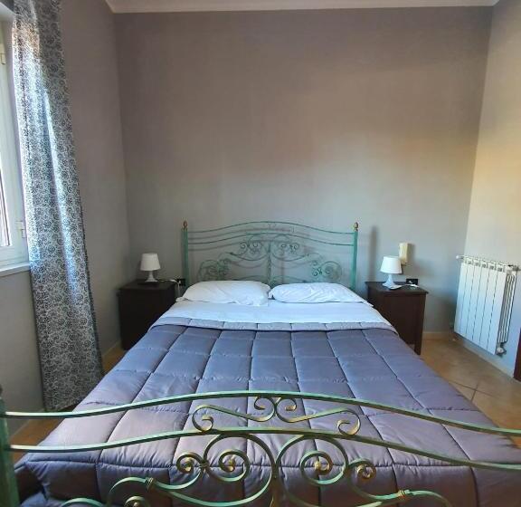 スタンダードルーム, Bed & Breakfast Neapolis