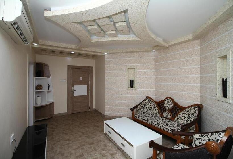 Suite, Royal Castle