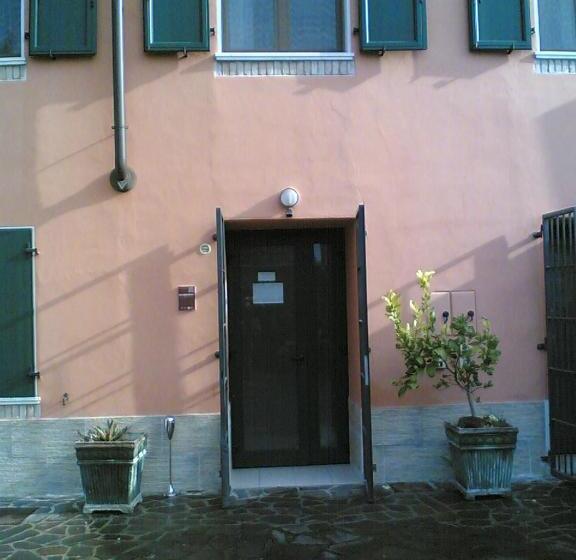 Апартаменты 2 Спальни, B&b Medole