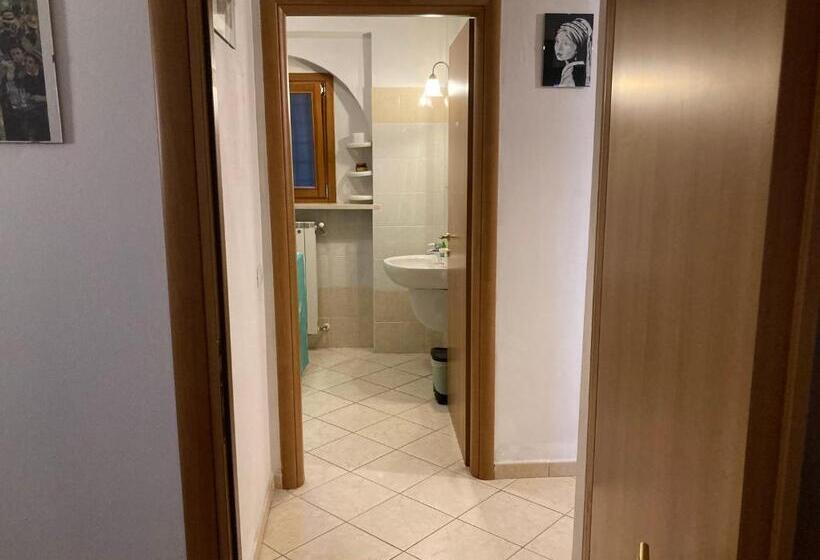 Номер Basic, B&b Medole