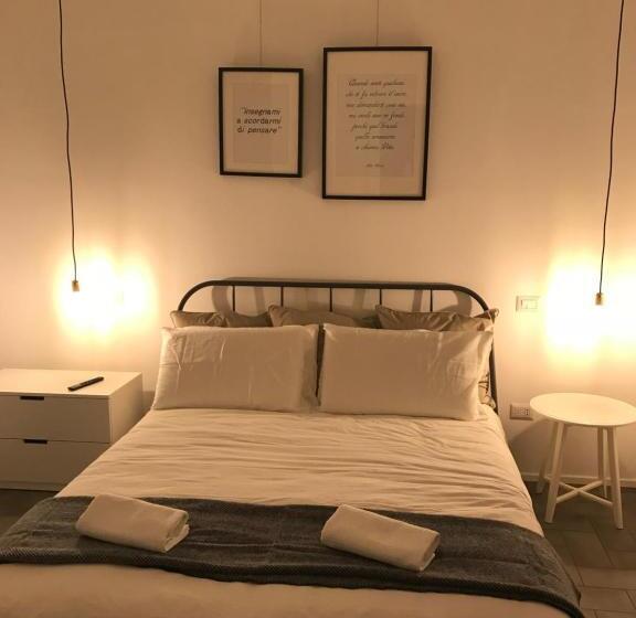اتاق استاندارد با تخت بزرگ, Salerno M Illumina