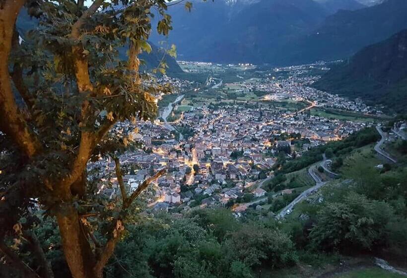 اتاق استاندارد سه تخته با چشم‌انداز, Foresteria B&b Vecchiascuola Pianazzola