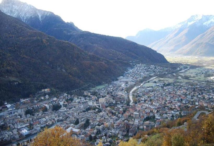 آپارتمان 1 خوابه با چشم‌انداز, Foresteria B&b Vecchiascuola Pianazzola