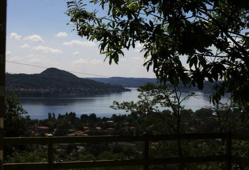 Standard studio with lake view, La Torretta Studios & Suite