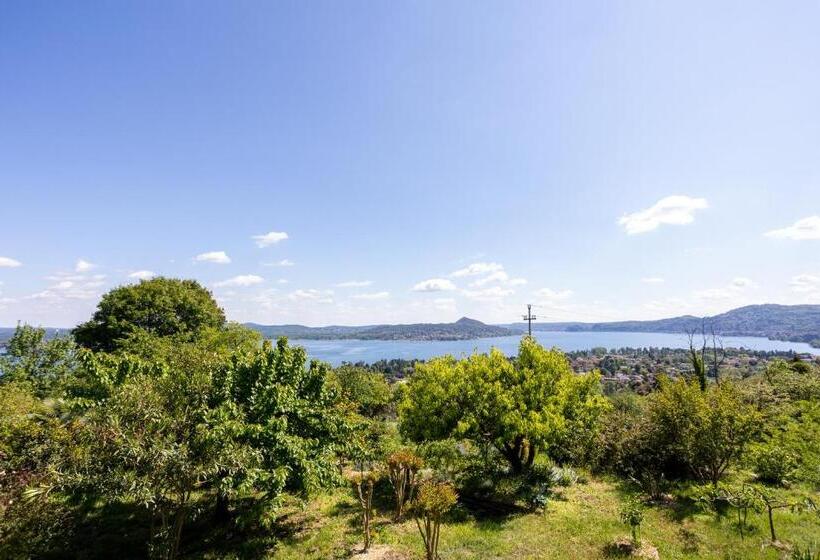 Standard studio with lake view, La Torretta Studios & Suite