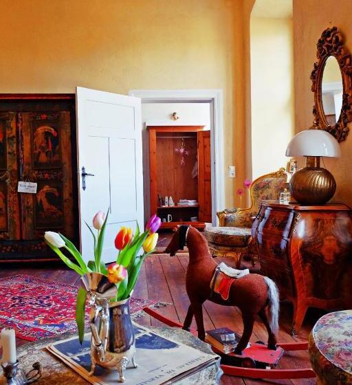 Полулюкс, Event  Kultur & B&b Kunst Schloss Neuenhagen übernachten Im Denkmal