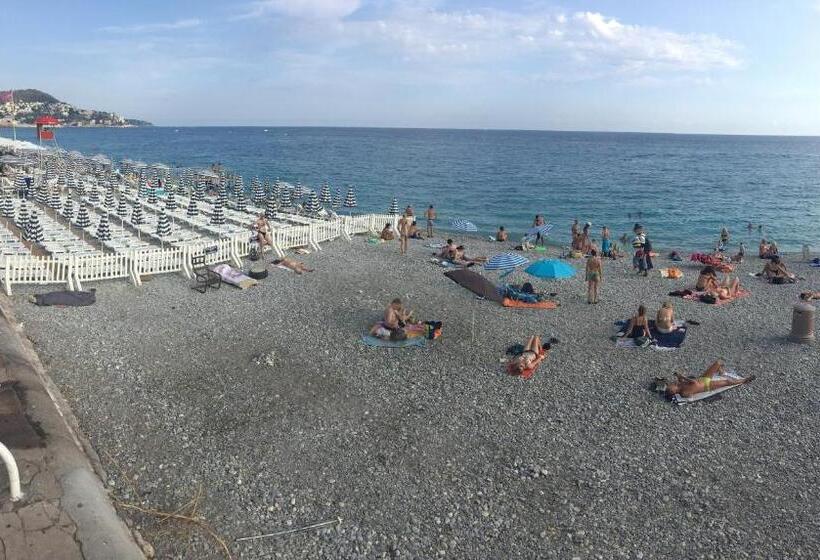 Apartamento 1 Dormitório, Studio Carré D Or Situé à 50 M De La Plage