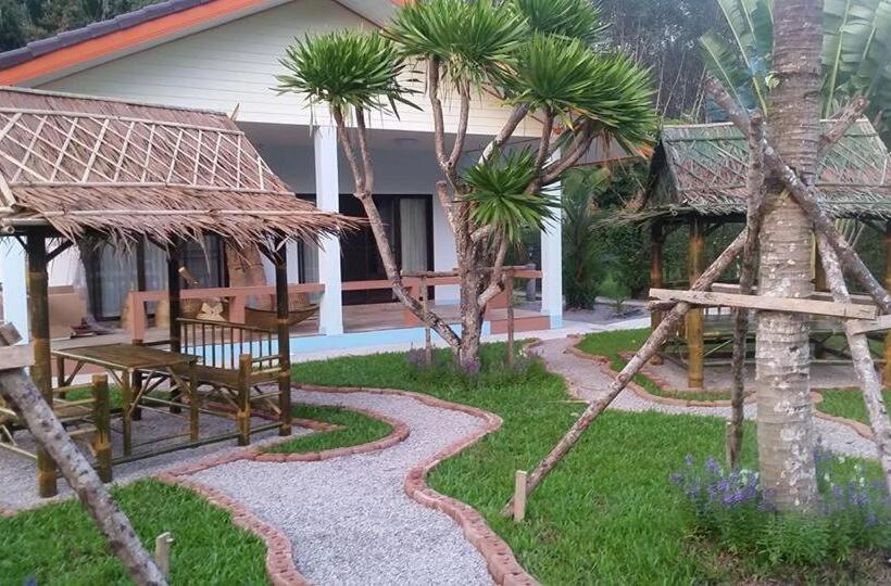 패밀리 방갈로, Thai Break Resort