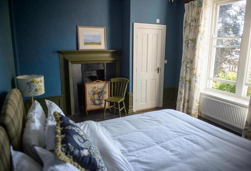Номер Стандарт, Bank House B&b