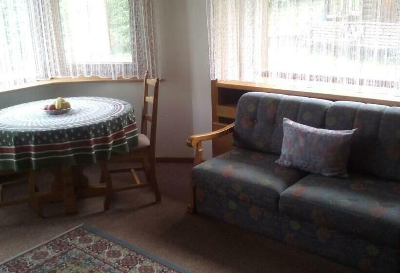 آپارتمان 1 خوابه با تراس, Residence Soratru