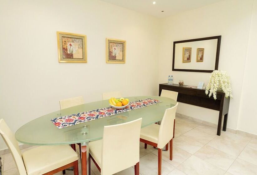 Апартаменты 2 Спальни, Al Raya Hotel Apartments