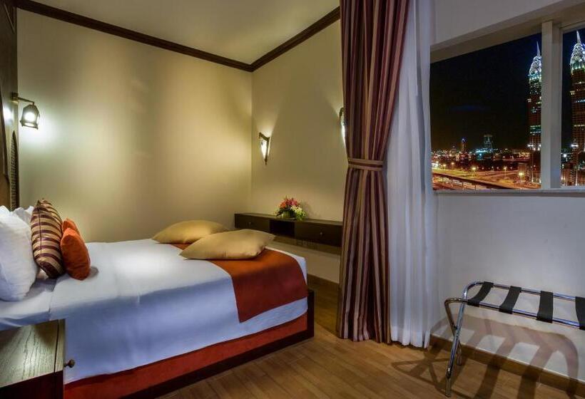 家庭间, First Central Hotel Suites