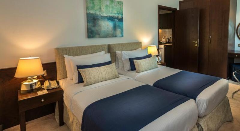 标准间, First Central Hotel Suites