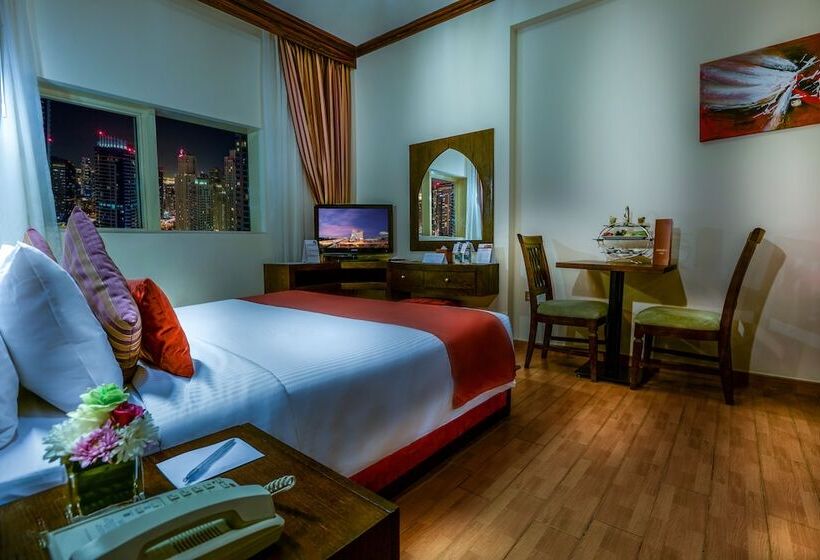 经典工作室, First Central Hotel Suites