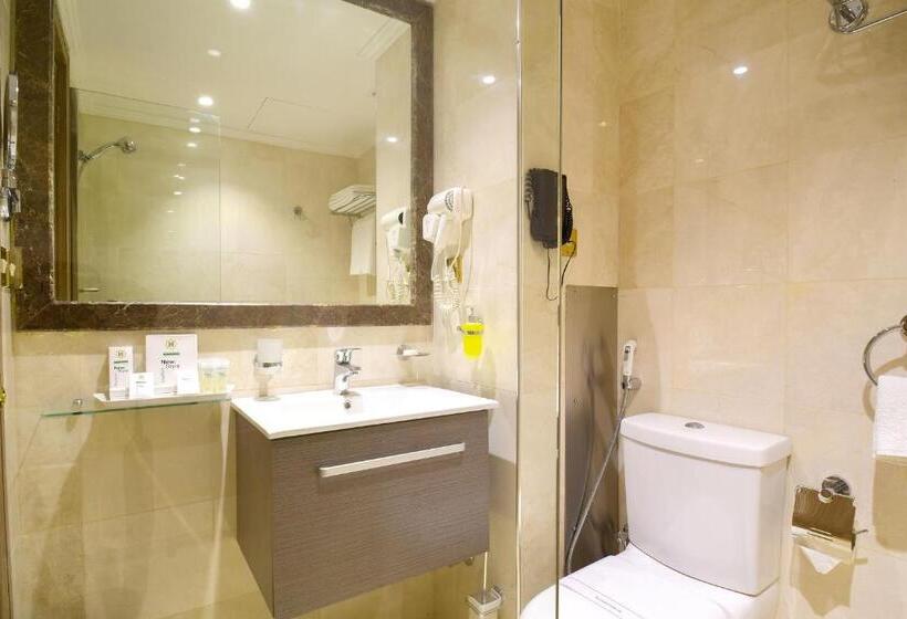 Номер Стандарт, Golden Tulip Al Zahabi