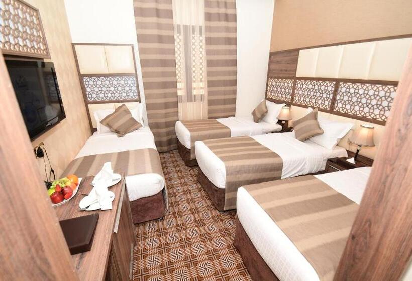 Четырехместный Номер Стандарт, Golden Tulip Al Zahabi