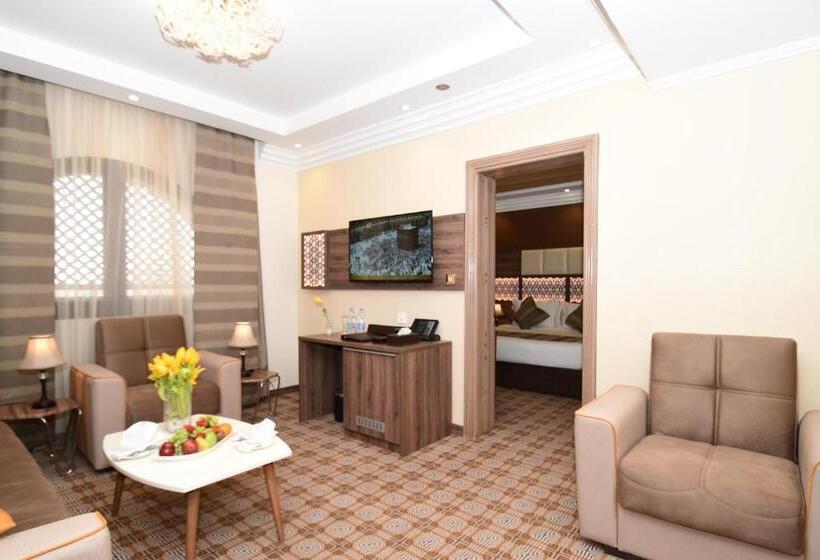 Представительский люкс с видом, Golden Tulip Al Zahabi