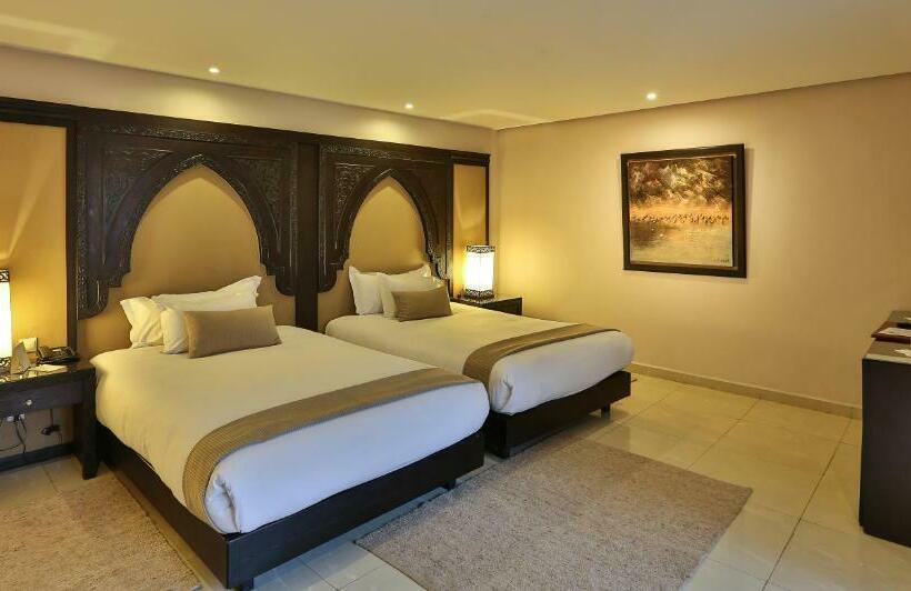 اتاق استاندارد با چشم‌انداز استخر, Grand Plaza Marrakech