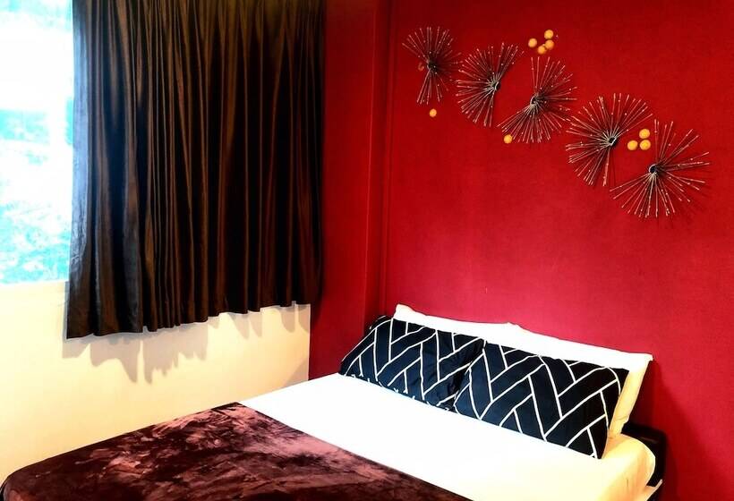 Standard Room, Tai Hoe
