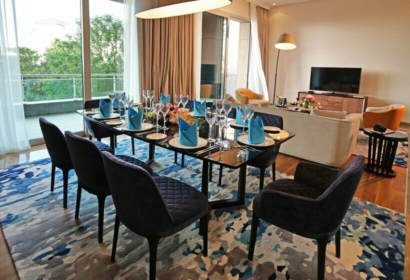 Люкс Deluxe 2 Спальни, Rixos The Palm Hotel & Suites - Ultra All Inclusive