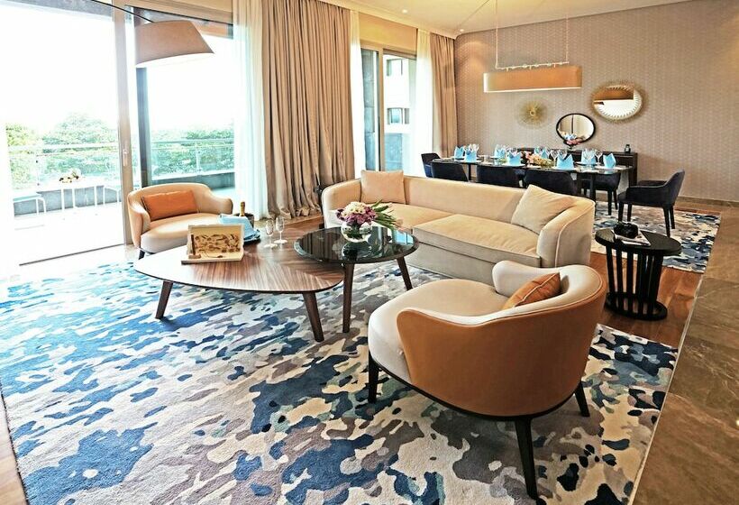 Люкс Deluxe 2 Спальни, Rixos The Palm Hotel & Suites - Ultra All Inclusive