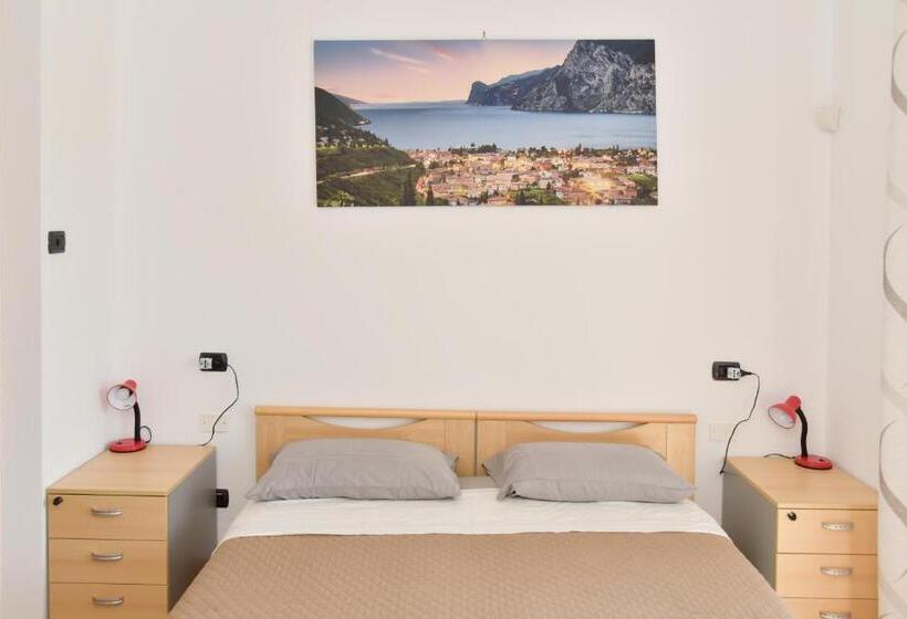 Номер Стандарт, B&b Agli Ulivi