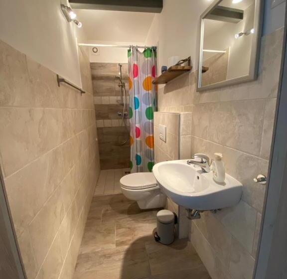 اتاق خانوادگی, Casa Cologna B&b