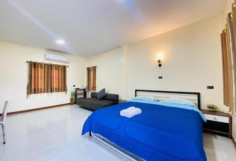 اتاق استاندارد با تخت بزرگ, Panutsaya Homestay