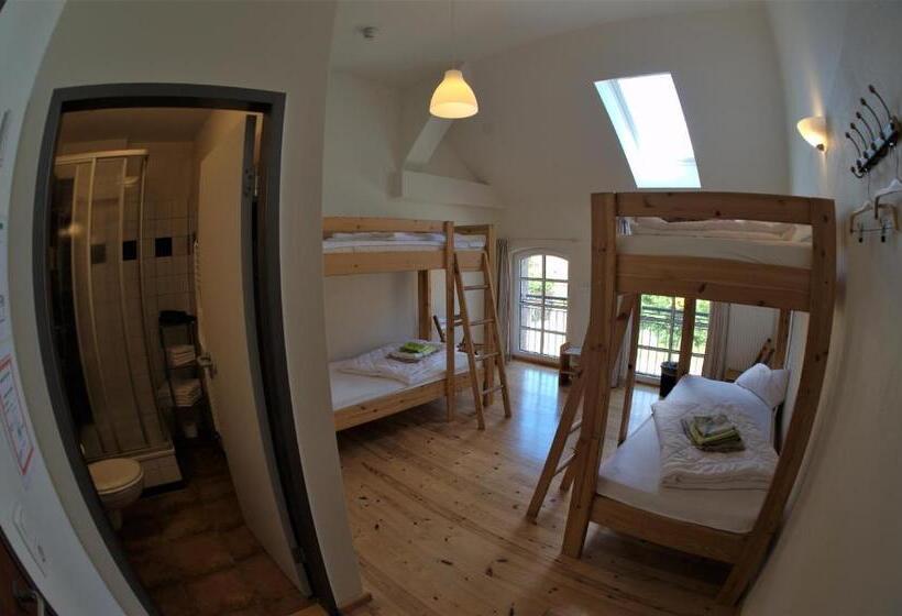 اتاق استاندارد چهار تخته, Hof Märkische Heide