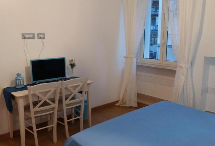 标准间, B&b Una Rotonda Sul Mare