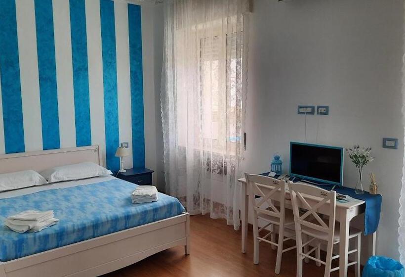 海景豪华三人间, B&b Una Rotonda Sul Mare