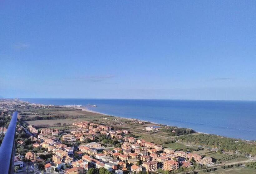 Номер Deluxe Вид на Море, La Casa Di Torre Di Palme