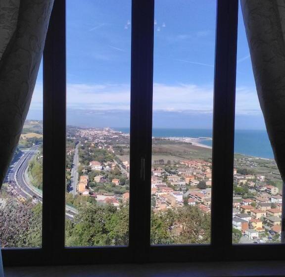 Номер Deluxe Вид на Море, La Casa Di Torre Di Palme