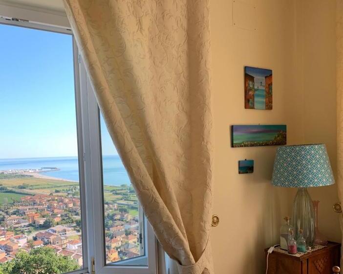 Номер Deluxe Вид на Море, La Casa Di Torre Di Palme