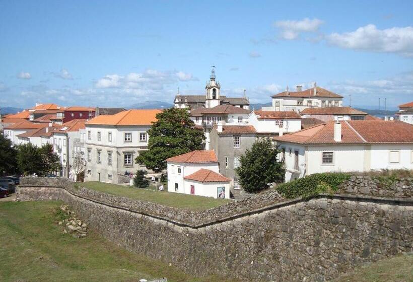 اتاق خانوادگی, Residencial Portas Do Sol